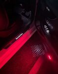 ECLAIRAGE WELCOME LIGHT siglé GAMME MERCEDES CLA W118/X118 (2019/2025) MERCEDES CLASSE E COUPE W238 (2016/2023) MERCE2018+)