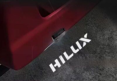ECLAIRAGE WELCOME LIGHT siglé TOYOTA HI-LUX