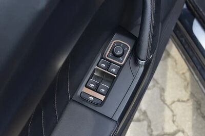 ENJOLIVEURS DE CONTOURS DE LEVE VITRES CUPRA LEON (2020+) CUPRA FORMENTOR (2020+)