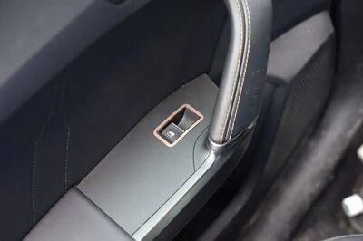 ENJOLIVEURS DE CONTOURS DE LEVE VITRES CUPRA LEON (2020+) CUPRA FORMENTOR (2020+)