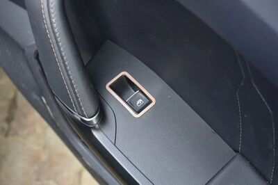 ENJOLIVEURS DE CONTOURS DE LEVE VITRES CUPRA LEON (2020+) CUPRA FORMENTOR (2020+)