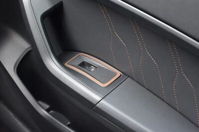 ENJOLIVEURS DE CONTOURS DE LEVE VITRES CUPRA ATECA (2017/2024)