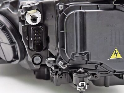 PHARES A LEDS FULL LEDS  "REAL DRL" VW GOLF VII PHASE 1  (avec vrais feux de jour et clignotants DTS -Dynamic turn system-) REDLINE OU SILVER LINE (2012/02-2017)