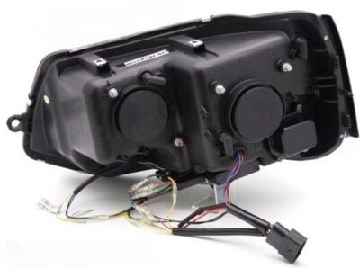 PHARES A LEDS TUBE LIGHT "REAL DRL" FULL LEDS  VW BUS T5 FACELIFT VERSION 4 (avec feux de jour et clignotants DTS-Dynamic Turn Signal) (2010/2015)