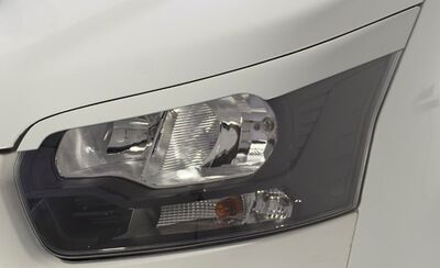 PAUPIERES DE PHARES FORD TRANSIT EN HALOGENE (2014+)