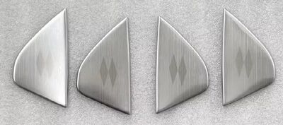 ENJOLIVEURS DE GACHES DE PORTES INTERIEURES (AVANT+ARRIERE) RENAULT ARKANA (2022+) RENAULT CLIO V (2019/2025) RENAULT CAPTUR II (2020+)