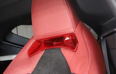 ENJOLIVEURS DE DOSSIERS DE SIEGES EN CARBONE TOYOTA SUPRA MK5 (2019/2025)