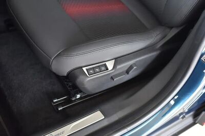 ENJOLIVEURS DE COMMANDES DE SIEGES ALFA ROMEO JUNIOR (2024+)