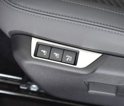 ENJOLIVEURS DE COMMANDES DE SIEGES ALFA ROMEO JUNIOR (2024+)