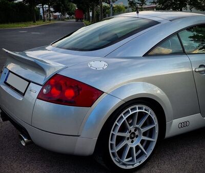 BECQUET DE COFFRE AUDI TT 8N TYPE DUCKTAIL (1998/2006)