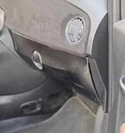 ENJOLIVEUR DE PORTE DE BOITE A GANT EN CARBONE FIAT 500 ABARTH (2008/2023)