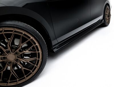 JEU DE BAS DE CAISSE (RAJOUTS EN ABS) SKODA SUPERB IV SPORTLINE PHASE 1 VERSION 2 (2024+)