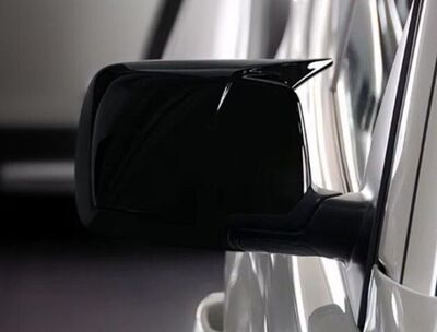 COQUES DE RETROVISEURS "HORN SHAPE" BMW X3 E83 (2003/2010)