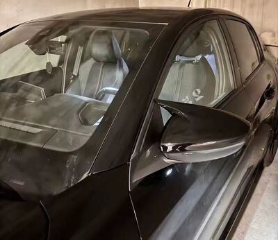 JEU DE COQUES DE RETROS "HORN SHAPE" PIANO BLACK OU CARBONE LOOK PEUGEOT 208 II OU E-208 II (2019+) PEUGEOT 2008 II OU E-2008 II (2020+) PEUGEOT 308 II (2013/2021) PEUGEOT 508 II (2019+)