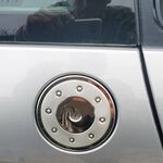 ENJOLIVEUR DE TRAPPE A ESSENCE CHROME PEUGEOT 206/207 OU CITROEN C2 (1998/2009)