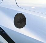 ENJOLIVEUR DE TRAPPE A ESSENCE EN CARBONE CHEVROLET CORVETTE C8 (2020+)