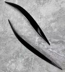 PAUPIERES DE PHARES BMW SERIE 1 F70 / BMW SERIE 3 GRAN COUPE F74 PIANO BLACK FINISH OU CARBONE LOOK (2024+)