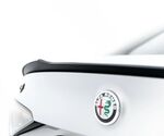 EXTENSION DE BECQUET DE COFFRE ALFA ROMEO GIULIA (2017+)