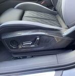ENJOLIVEURS DE CONSOLES DE SIEGES AVANT AUDI A5 III B10 (2025+)