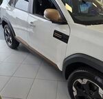 ENJOLIVEURS DE MOULURES LAERALES DACIA BIGSTER (2025+)