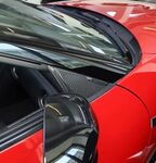 ENJOLIVEURS DE TRIANGLES DE VITRE AVANT NISSAN R35 GTR (2008/2016)