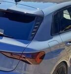 MONTANTS DE CUSTODES ARRIERES AUDI A3 8Y SPORTBACK STANDARD, S LINE OU S3 / RS3 (2021+)