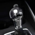 ENJOLIVEUR DE POMMEAU DE LEVIER DE VITESSE (BOITE AUTOMATIQUE) EN CARBONE AUDI A3 8V PHASE 1 (2012/02-2017)