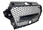 CALANDRE SANS SIGLE PIANO BLACK avec emplacement camera  AUDI A3 TYPE 8V PHASE 1 LOOK RS3 (2012/04-2016)