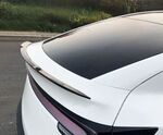 BECQUET DE COFFRE TESLA MODEL Y PHASE 2 PIANO BLACK FINISH (2025+)