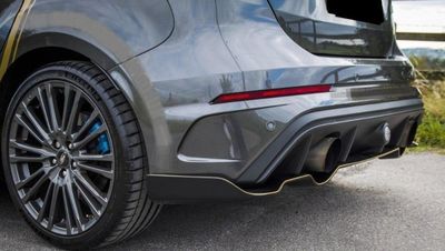 LAME DE PARE CHOC ARRIERE FORD FOCUS III RS (TYPE DYB) (07-2015/2018)