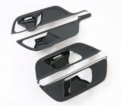 ENJOLIVEURS DE POIGNEES DE PORTES INTERIEURES CARBONE LOOK MERCEDES GLA H247 (2020+)