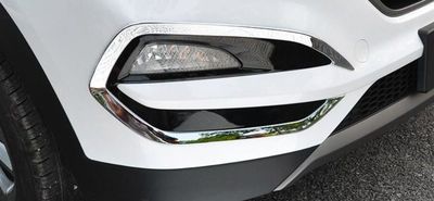 ENJOLIVEURS D'ANTIBROUILLARDS AVANT CHROMES HYUNDAI TUCSON III PHASE 1 (2015/06-2018)