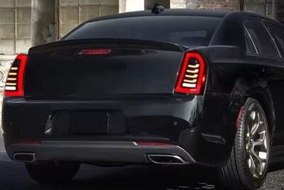 FEUX A LEDS CHRYSLER 300C MK2 AVEC CLIGNOTANTS DTS -DYNAMIC TURN SIGNAL - (2011/2014)