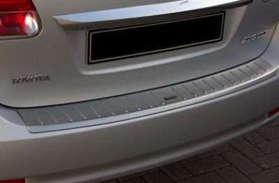 SEUIL DE COFFRE TOYOTA AVENSIS T25 (2003/2008) OU T27 (2008/2015)