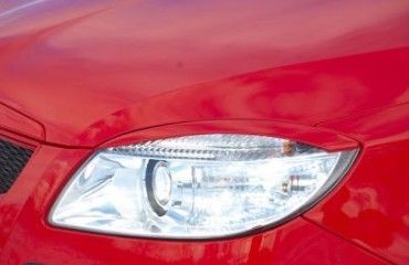 PAUPIÈRES DE PHARES SKODA FABIA II PHASE 1 (2007/03-2010) SKODA ROOMSTER PHASE 1 (2007/03-2010) OU SKODA PRAKTIK PHASE 1 MLT DESIGN (2007/03-2010)