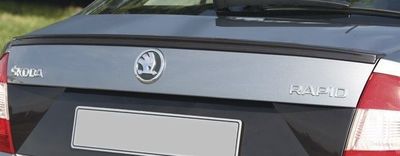 LEVRE DE COFFRE DE COFFRE PIANO BLACK SKODA RAPID BERLINE MLT DESIGN (2012/2019)