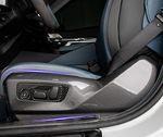 ENJOLIVEURS DE CONSOLES DE SIEGES AVANT BMW SERIE 5 G60/G61 (2023+)