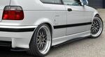 JEU DE BAS DE CAISSE (RAJOUTS EN ABS) BMW E36 PACK M (1992/1999)
