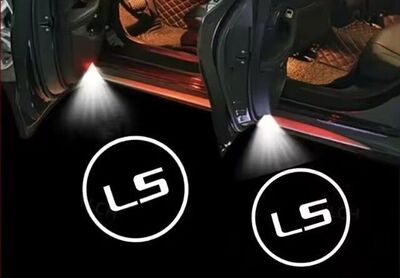 ECLAIRAGE WELCOME LIGHT siglé GAMME LEXUS LS