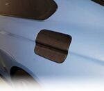 ENJOLIVEUR DE TRAPPE A ESSENCE EN CARBONE BMW M4 F82/F83 (2013/2019)