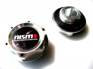 BOUCHON CHROME OBTURATEUR DE CARTER D'HUILE NISSAN LOGO NISMO