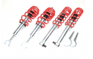 ENSEMBLE AMORTISSEURS ET RESSORTS COURTS AUDI A4/S4 QUATTRO BERLINE OU AVANT TYPE B5 (1994-2001)