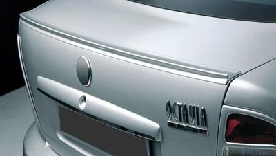 BECQUET LEVRE DE COFFRE SKODA OCTAVIA 1U STANDARD MLT DESIGN (1997/2004)