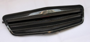 CALANDRE SANS SIGLE CARBONE MERCEDES CLASSE E  W212 PHASE 1 (2009/04-2013)