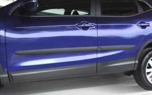 BAGUETTES LATERALES DE PROTECTION NISSAN QASHQAI J11 (2014/2020)