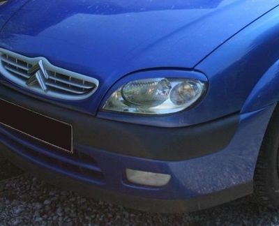 PAUPIERES DE PHARES POUR CITROEN SAXO PHASE 2 (2000/2003)