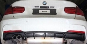 DIFFUSEUR ARRIÈRE EN CARBONE BMW F30 OU F31 328I VERSION "SINGLE PACK M" POUR DOUBLE SORTIE RONDE A GAUCHE (2011/2019)