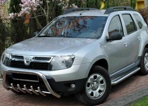 JEU DE BAS DE CAISSE DACIA DUSTER TYPE MARCHE PIEDS (2010/12-2017)