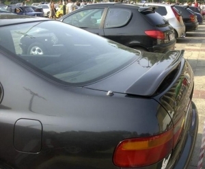 BECQUET DE COFFRE HONDA ACCORD BERLINE "TGT" (1993/1998)