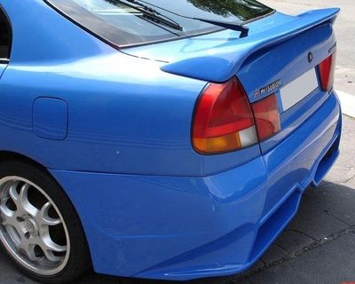 AILERON DE COFFRE MITSUBISHI CARISMA PHASE 1 ST LINE (1995/2000)